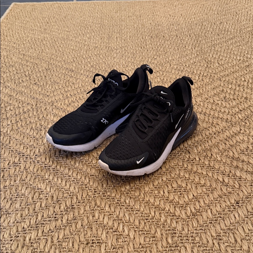 Women’s Nike Black Breathable Running Sneakers - Nike AIR270